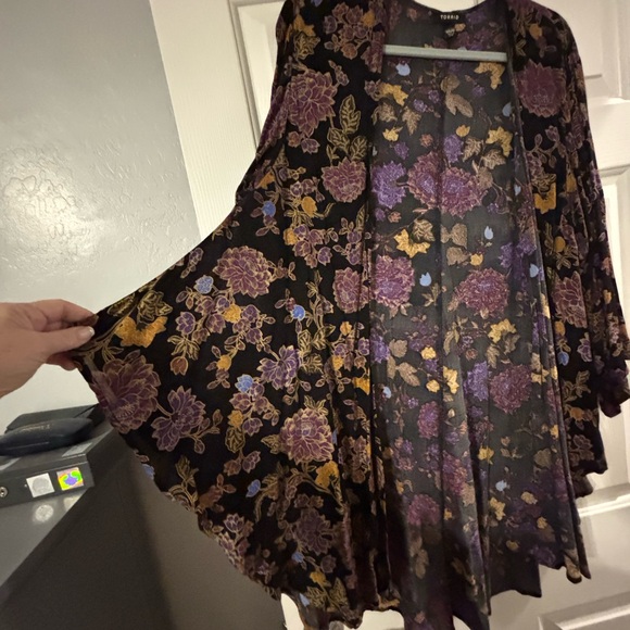 Torrid Black Kimono with Purple and Gold Floral Design - Picture 7 of 15